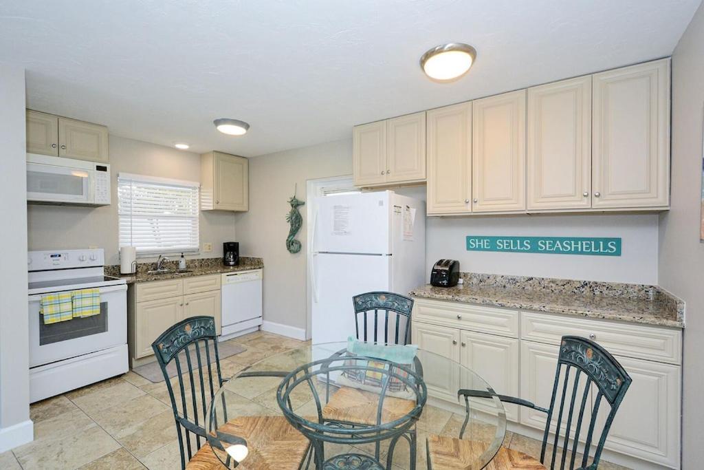 Canal 309 - Right In Siesta Key Village! Exteriör bild