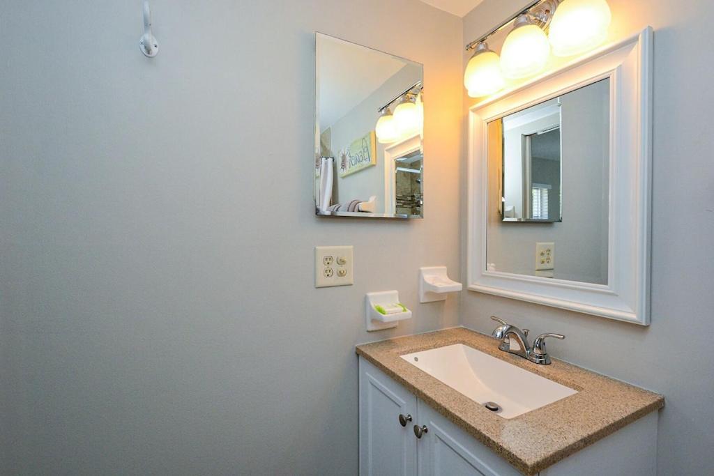 Canal 309 - Right In Siesta Key Village! Exteriör bild