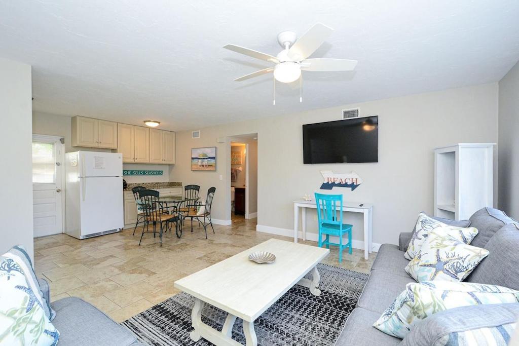 Canal 309 - Right In Siesta Key Village! Exteriör bild