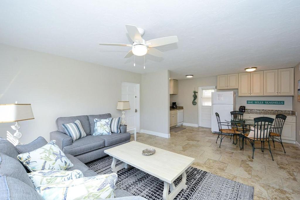 Canal 309 - Right In Siesta Key Village! Exteriör bild